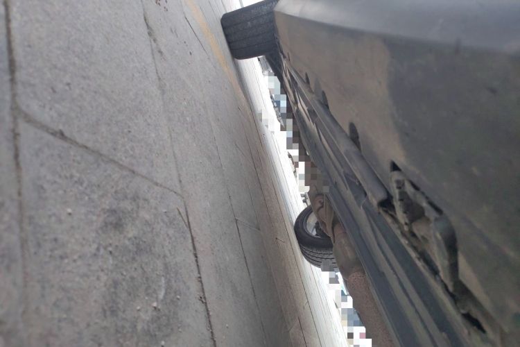 Used Mercedes-Benz GLK-Class 2013 GLK 300 4MATIC Dynamic Sunroof Model Chassis Front Right