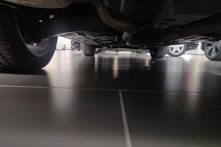 Used Mercedes-Benz GLK-Class 2013 GLK 300 4MATIC Dynamic Sunroof Model Chassis Rear Left