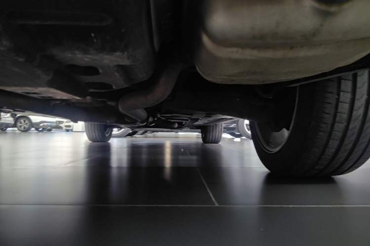 Used Mercedes-Benz GLK-Class 2013 GLK 300 4MATIC Dynamic Sunroof Model Chassis Rear Right
