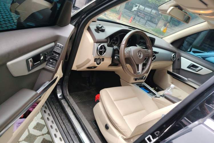Used Mercedes-Benz GLK-Class 2013 GLK 300 4MATIC Fashion Model Driver Seat