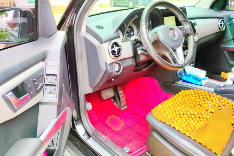 Used Mercedes-Benz GLK-Class 2013 GLK 300 4MATIC Luxury Model Driver Seat