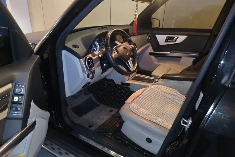 Used Mercedes-Benz GLK-Class 2013 GLK 300 4MATIC Dynamic Edition Driver Seat