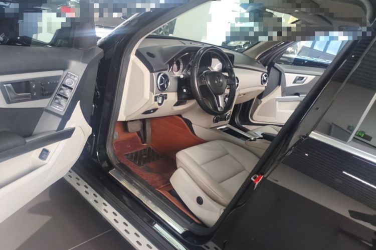 Used Mercedes-Benz GLK-Class 2013 GLK 300 4MATIC Dynamic Edition Driver Seat