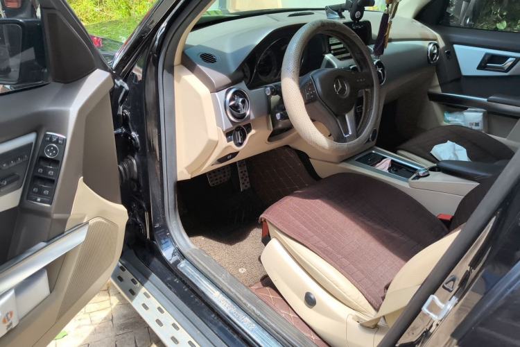 Used Mercedes-Benz GLK-Class 2013 GLK 300 4MATIC Dynamic Edition Driver Seat