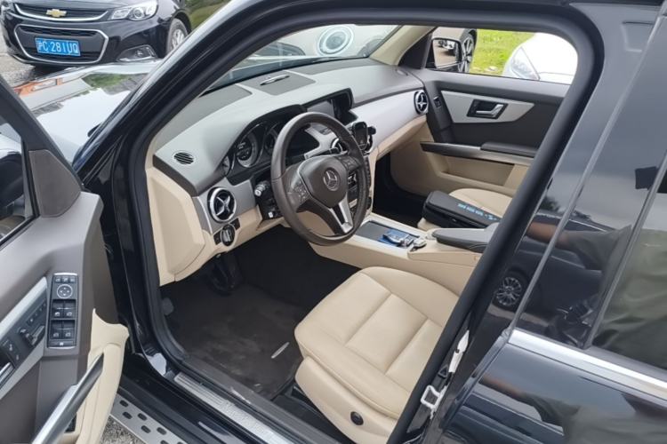Used Mercedes-Benz GLK-Class 2013 GLK 300 4MATIC Dynamic Sunroof Model Driver Seat