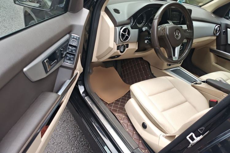 Used Mercedes-Benz GLK-Class 2013 GLK 300 4MATIC Dynamic Sunroof Model Driver Seat