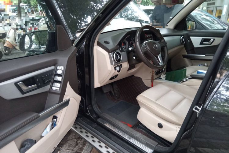 Used Mercedes-Benz GLK-Class 2013 Facelift GLK 300 4MATIC Fashion Edition Driver Seat
