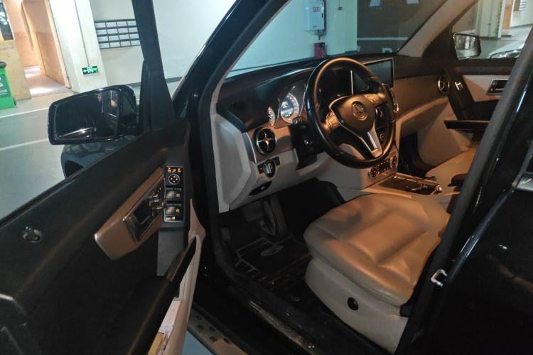 Used Mercedes-Benz GLK-Class 2013 GLK 300 4MATIC Dynamic Sunroof Model Driver Seat