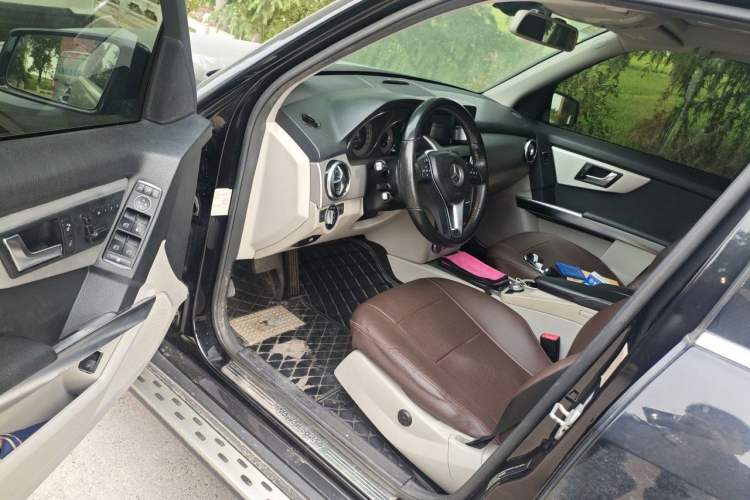 Used Mercedes-Benz GLK-Class 2013 GLK 300 4MATIC Fashion Model Driver Seat