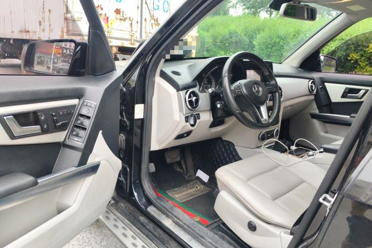 Used Mercedes-Benz GLK-Class 2013 GLK 300 4MATIC Dynamic Edition Driver Seat