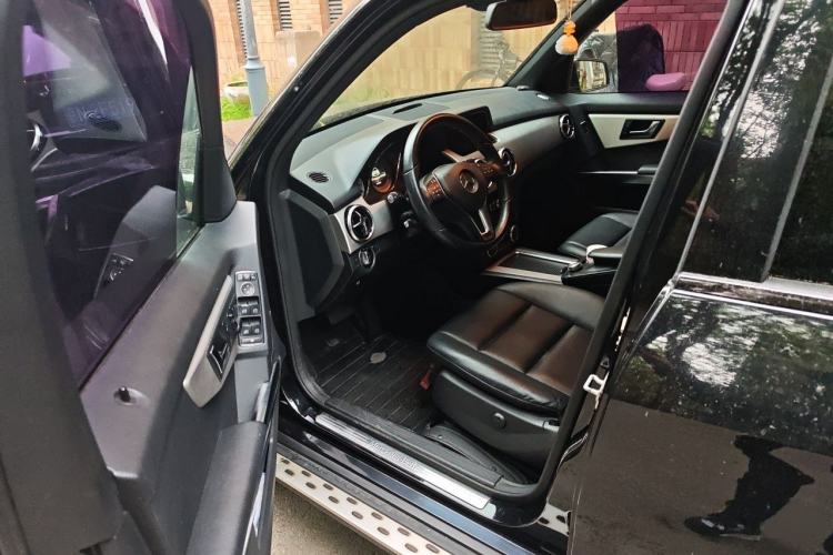 Used Mercedes-Benz GLK-Class 2013 GLK 300 4MATIC Dynamic Edition Driver Seat