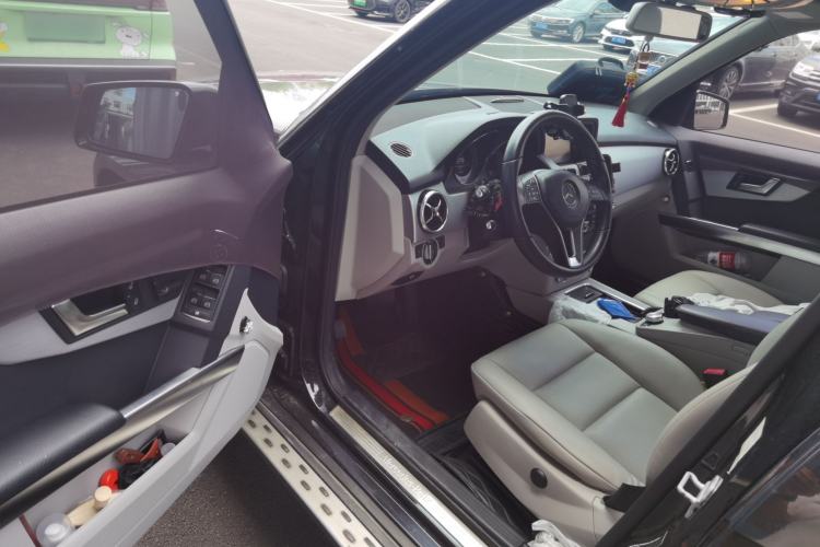 Used Mercedes-Benz GLK-Class 2013 GLK 300 4MATIC Dynamic Edition Driver Seat