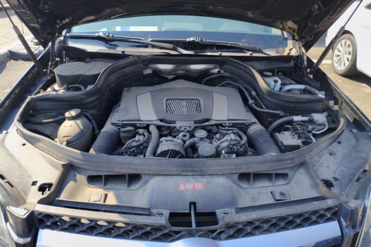 Used Mercedes-Benz GLK-Class 2013 GLK 300 4MATIC Dynamic Sunroof Model Engine Bay