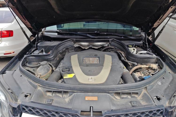 Used Mercedes-Benz GLK-Class 2013 GLK 300 4MATIC Dynamic Edition Engine Bay