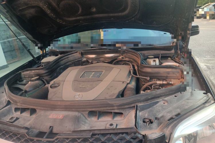 Used Mercedes-Benz GLK-Class 2013 GLK 300 4MATIC Dynamic Sunroof Model Engine Bay