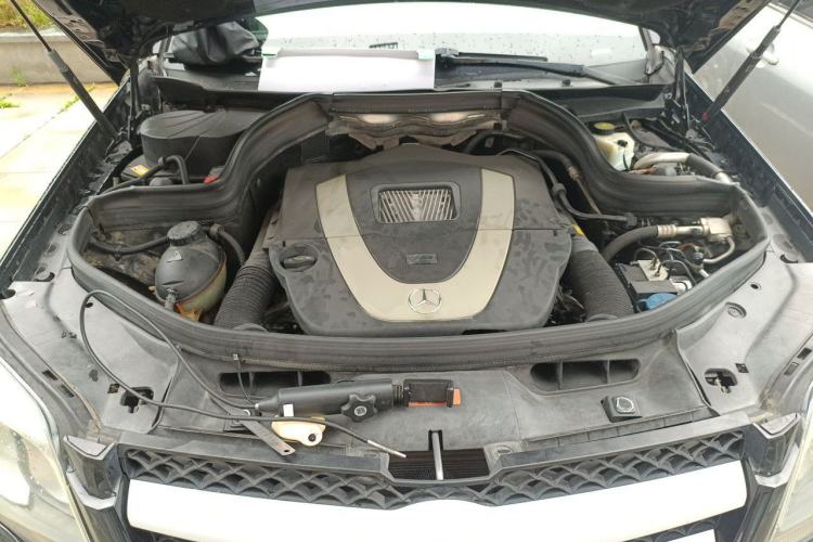 Used Mercedes-Benz GLK-Class 2013 GLK 300 4MATIC Dynamic Edition Engine Bay