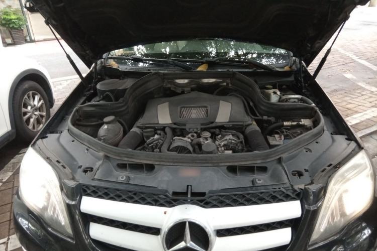 Used Mercedes-Benz GLK-Class 2013 Facelift GLK 300 4MATIC Fashion Edition Engine Bay