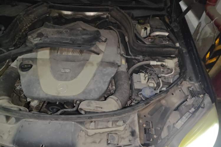 Used Mercedes-Benz GLK-Class 2013 GLK 300 4MATIC Dynamic Sunroof Model Engine Bay Left