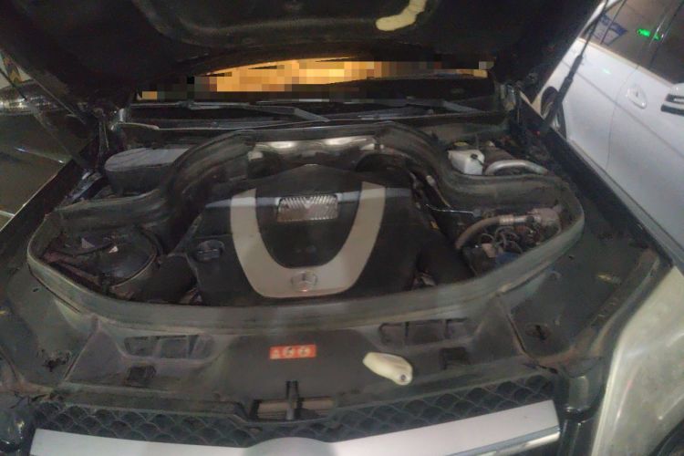 Used Mercedes-Benz GLK-Class 2013 GLK 300 4MATIC Fashion Model Engine Bay Left