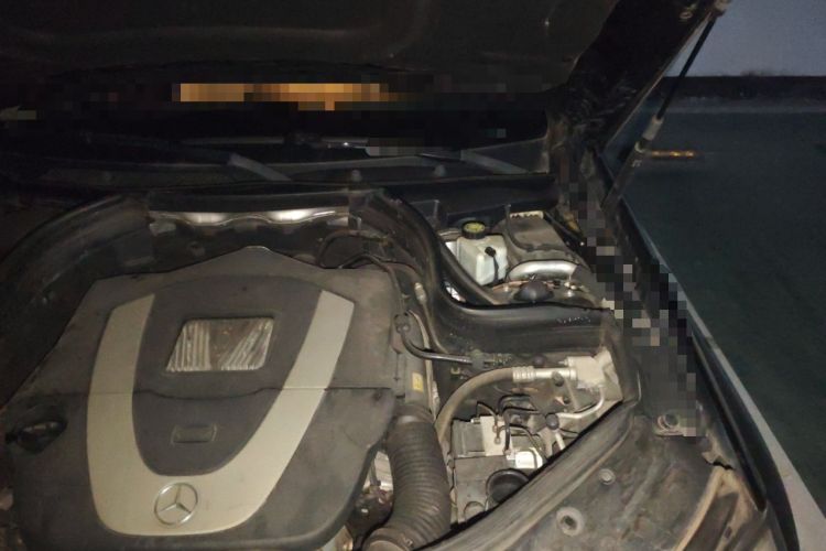 Used Mercedes-Benz GLK-Class 2013 GLK 300 4MATIC Dynamic Sunroof Model Engine Bay Left