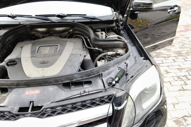 Used Mercedes-Benz GLK-Class 2013 Facelift GLK 300 4MATIC Luxury Edition Engine Bay Left