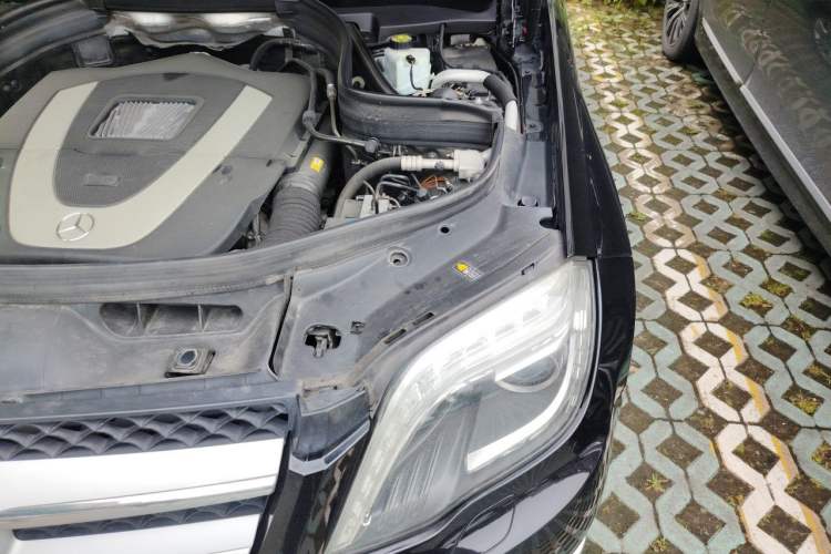 Used Mercedes-Benz GLK-Class 2013 GLK 300 4MATIC Fashion Model Engine Bay Left