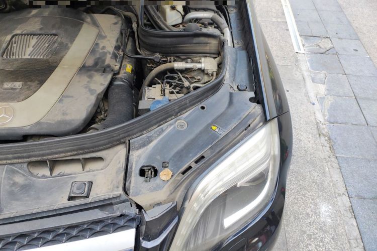 Used Mercedes-Benz GLK-Class 2013 GLK 300 4MATIC Dynamic Sunroof Model Engine Bay Left