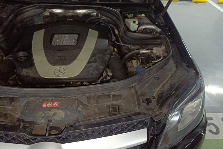 Used Mercedes-Benz GLK-Class 2013 GLK 300 4MATIC Dynamic Edition Engine Bay Left