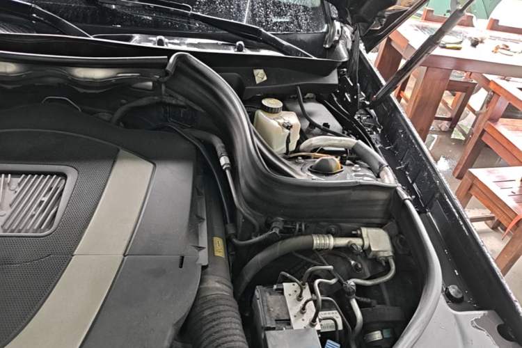 Used Mercedes-Benz GLK-Class 2013 GLK 300 4MATIC Dynamic Edition Engine Bay Left