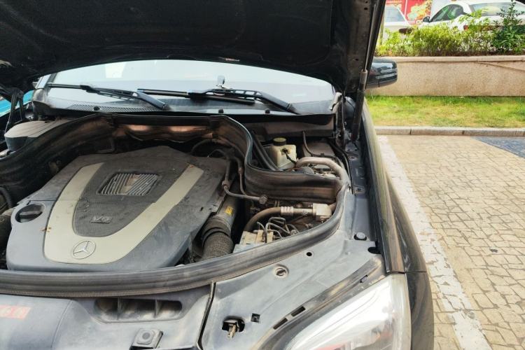 Used Mercedes-Benz GLK-Class 2013 GLK 300 4MATIC Dynamic Sunroof Model Engine Bay Left