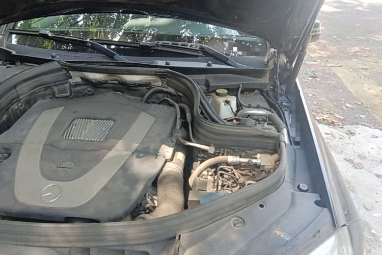 Used Mercedes-Benz GLK-Class 2013 Facelift GLK 300 4MATIC Fashion Edition Engine Bay Left