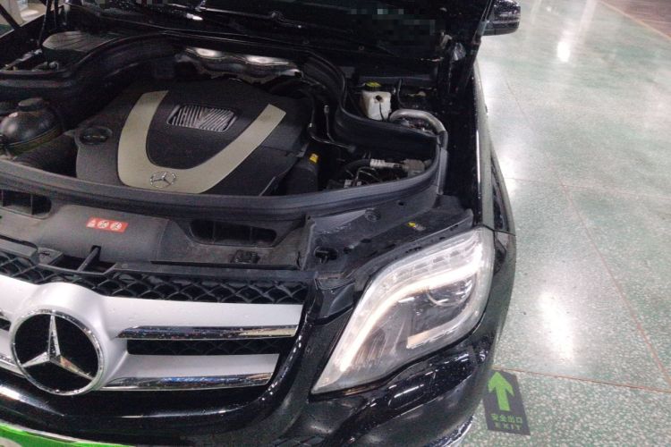 Used Mercedes-Benz GLK-Class 2013 GLK 300 4MATIC Fashion Model Engine Bay Left