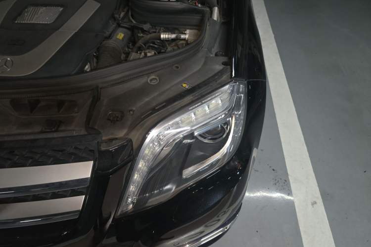 Used Mercedes-Benz GLK-Class 2013 Facelift GLK 300 4MATIC Fashion Edition Engine Bay Left