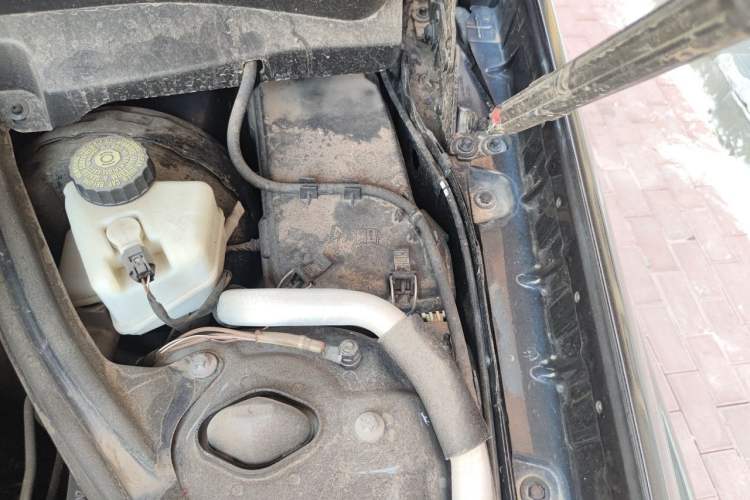 Used Mercedes-Benz GLK-Class 2013 GLK 300 4MATIC Fashion Model Engine Bay Left