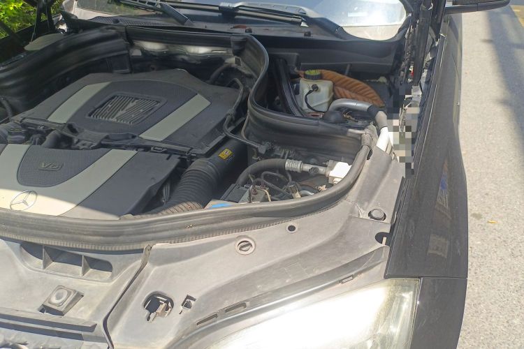 Used Mercedes-Benz GLK-Class 2013 GLK 300 4MATIC Dynamic Sunroof Model Engine Bay Left