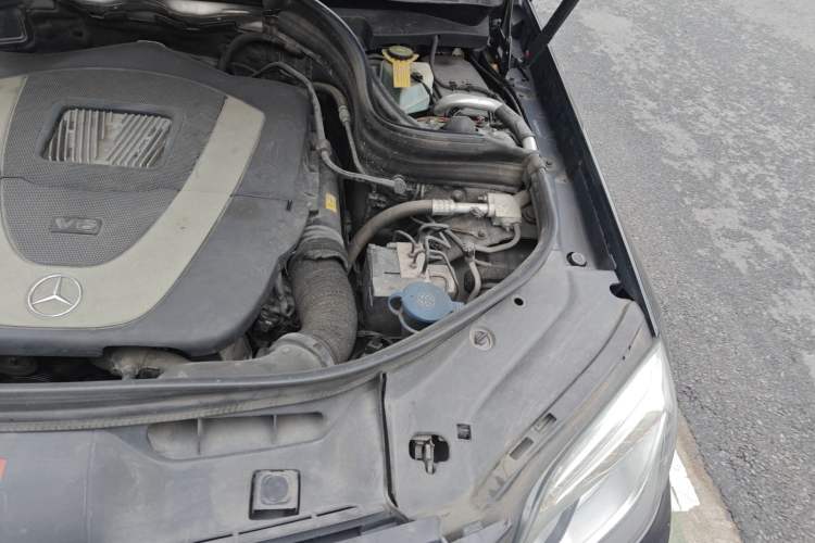 Used Mercedes-Benz GLK-Class 2013 GLK 300 4MATIC Dynamic Sunroof Model Engine Bay Left