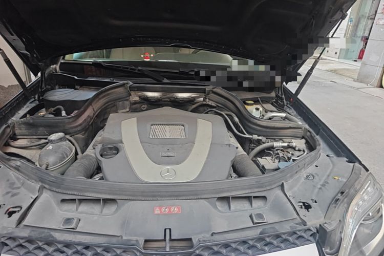 Used Mercedes-Benz GLK-Class 2013 Facelift GLK 300 4MATIC Fashion Edition Engine Bay Left