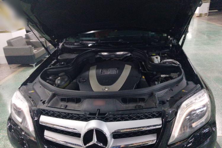 Used Mercedes-Benz GLK-Class 2013 GLK 300 4MATIC Fashion Model Engine Bay