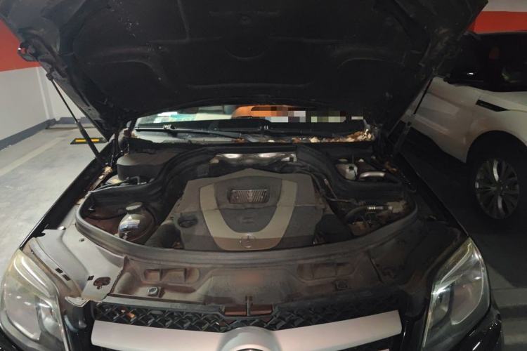 Used Mercedes-Benz GLK-Class 2013 GLK 300 4MATIC Dynamic Edition Engine Bay