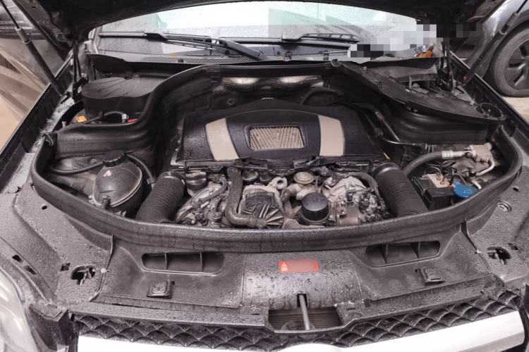 Used Mercedes-Benz GLK-Class 2013 GLK 300 4MATIC Dynamic Sunroof Model Engine Bay