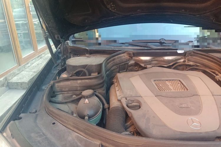 Used Mercedes-Benz GLK-Class 2013 GLK 300 4MATIC Dynamic Sunroof Model Engine Bay Right