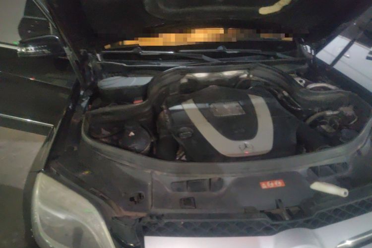 Used Mercedes-Benz GLK-Class 2013 GLK 300 4MATIC Fashion Model Engine Bay Right