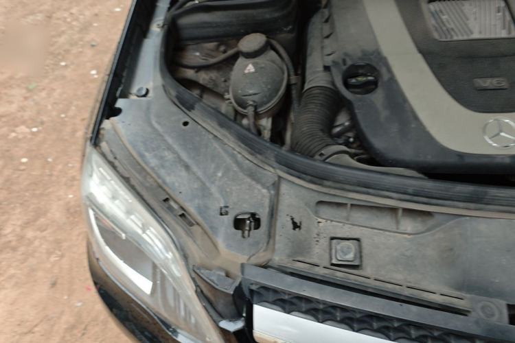 Used Mercedes-Benz GLK-Class 2013 GLK 300 4MATIC Fashion Model Engine Bay Right