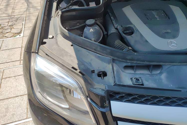 Used Mercedes-Benz GLK-Class 2013 GLK 300 4MATIC Dynamic Edition Engine Bay Right