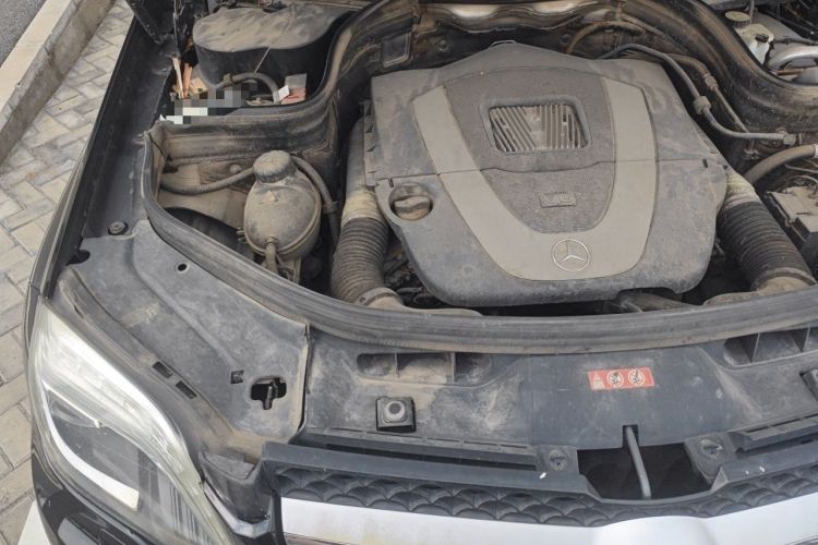 Used Mercedes-Benz GLK-Class 2013 Facelift GLK 300 4MATIC Fashion Edition Engine Bay Right