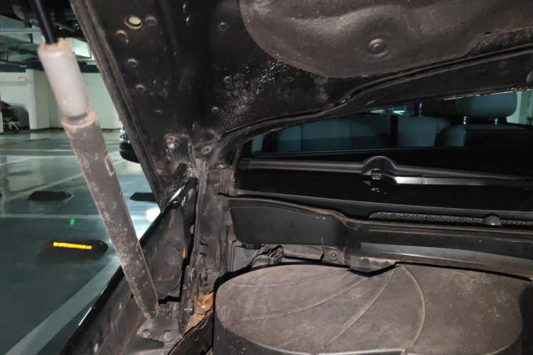 Used Mercedes-Benz GLK-Class 2013 GLK 300 4MATIC Dynamic Sunroof Model Engine Bay Right