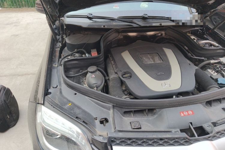 Used Mercedes-Benz GLK-Class 2013 GLK 300 4MATIC Fashion Model Engine Bay Right