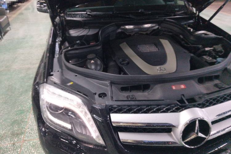 Used Mercedes-Benz GLK-Class 2013 GLK 300 4MATIC Fashion Model Engine Bay Right