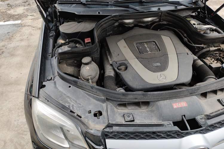 Used Mercedes-Benz GLK-Class 2013 GLK 300 4MATIC Dynamic Sunroof Model Engine Bay Right