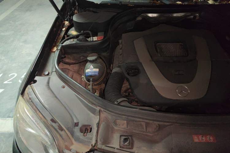 Used Mercedes-Benz GLK-Class 2013 GLK 300 4MATIC Dynamic Edition Engine Bay Right